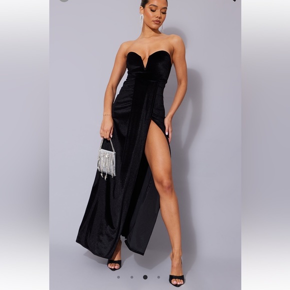 Black velvet draped wrap, detailed Bando Maxi dress - Picture 3 of 5